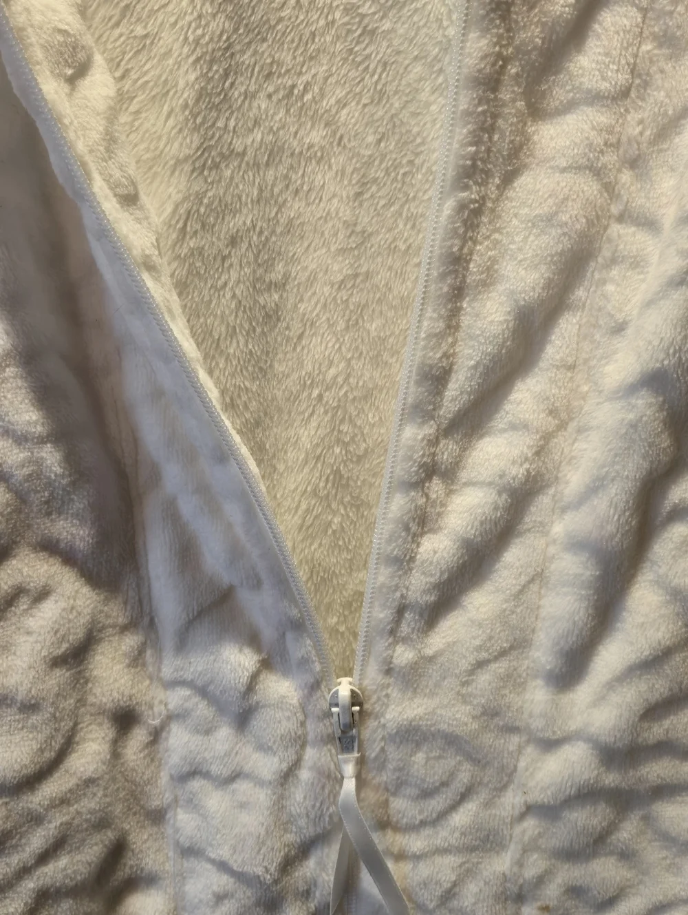 croft & barrow White Plush Full-Length Snap Robe - Picture 2 of 4